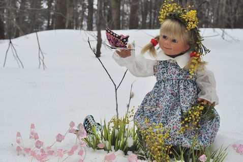 Весна смеется